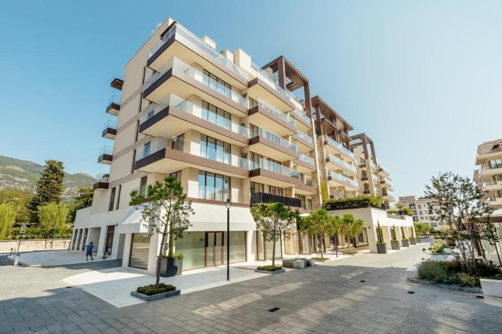 טיווט Porto Montenegro Luxury 1 Bedroom Apartment מראה חיצוני תמונה